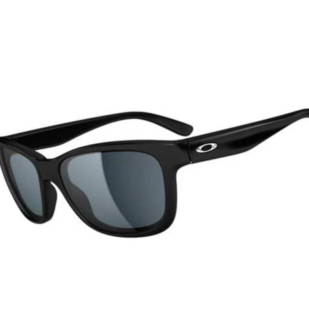 Women’s Oakley Forehand Sunglasses